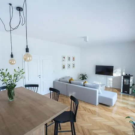 Comfort House With Big Terrace